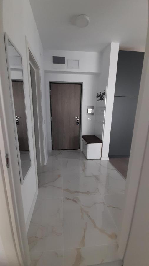 Sarah'S Place Oradea Exterior foto